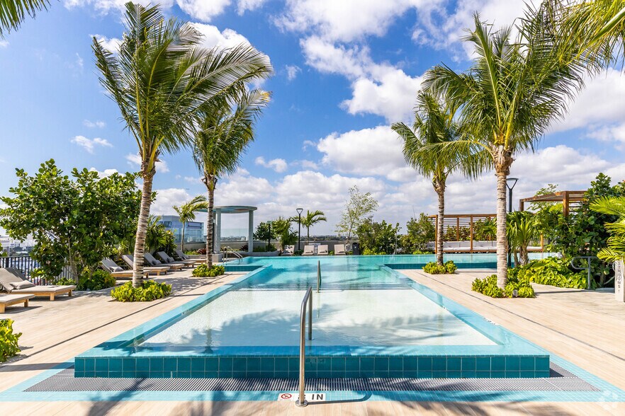 More Photos Of 252-286 NW 29th St, Miami Apartments For Lease