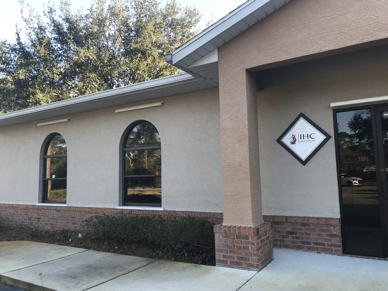 More Photos Of 2836 Enterprise Rd, DeBary Medical For Sale