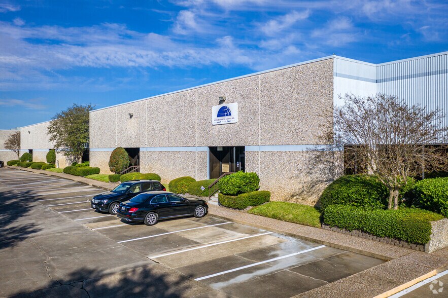 More Photos Of 12603 Executive Dr, Stafford Unknown For Lease