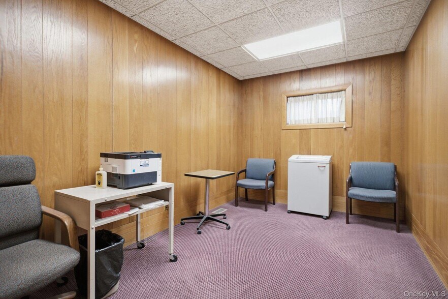 More Photos Of 225 Howell Ave, Riverhead Office For Sale