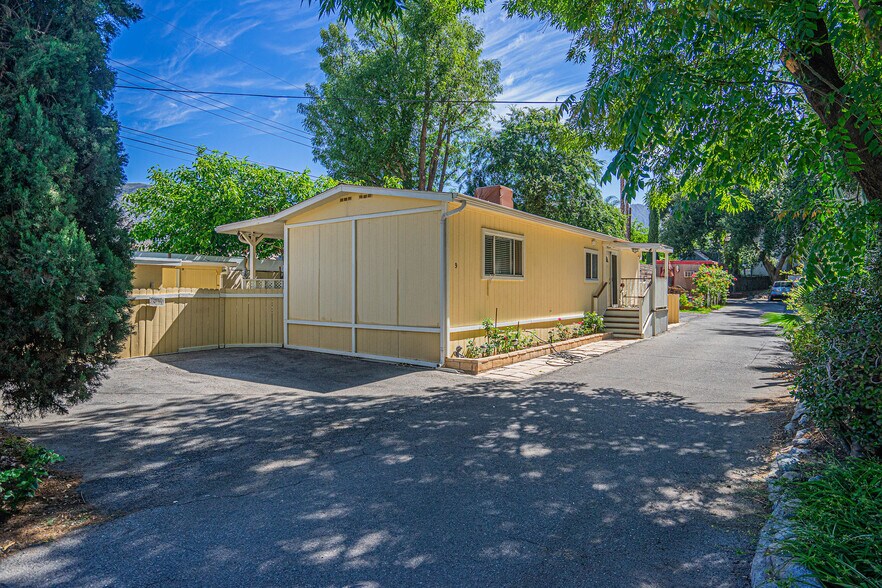 More Photos Of 10799 Sherman Grove Ave, Sunland Manufactured Housing Mobile Home Park For Sale