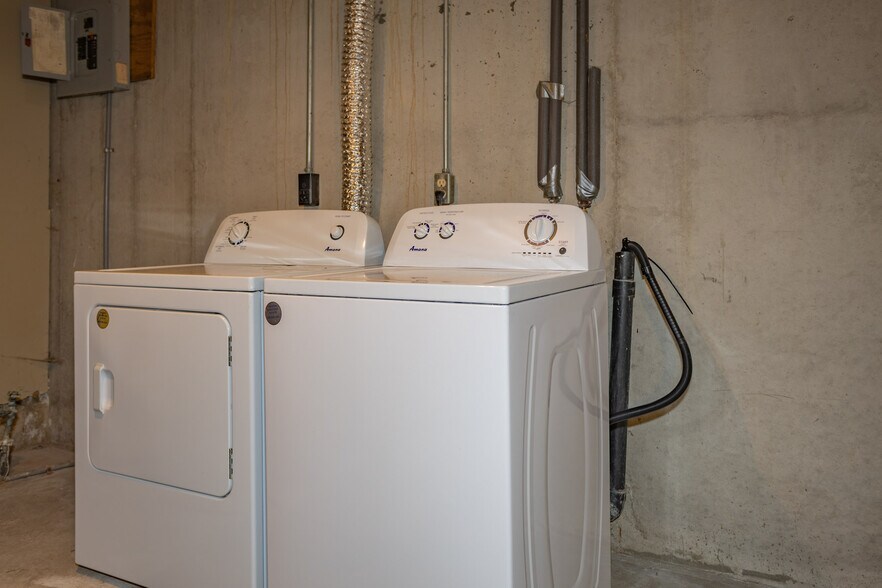 More Photos Of 3108 Eaton St, Kansas City Multifamily For Sale