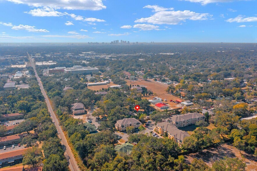 More Photos Of 2501 E Diana St, Tampa Office Residential For Sale