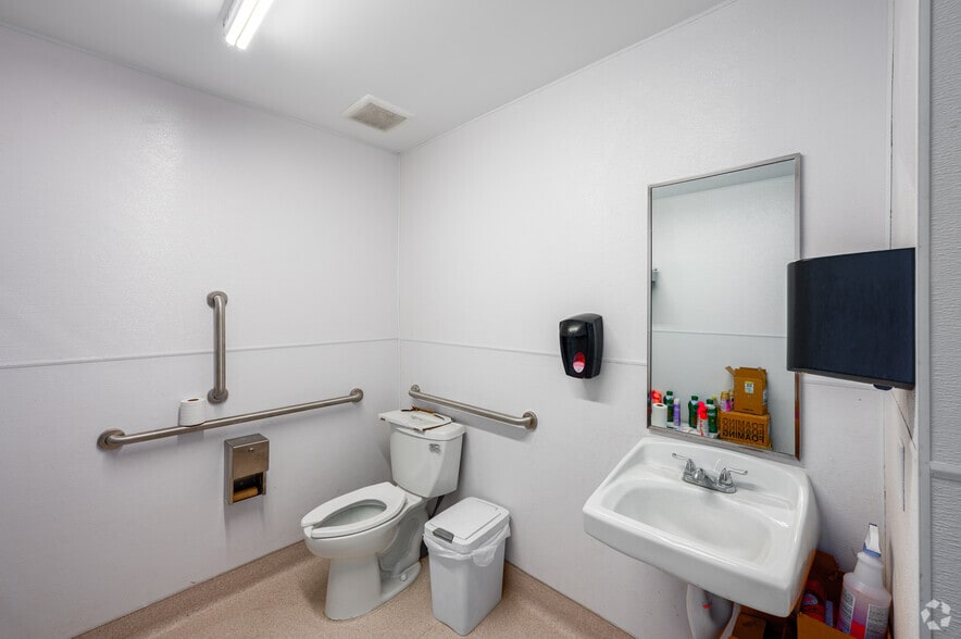 More Photos Of 1490 E Quartz Ave, Sandy Valley Convenience Store For Sale