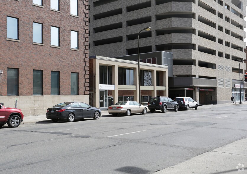 More Photos Of 414 S 8th St, Minneapolis Office Residential For Lease