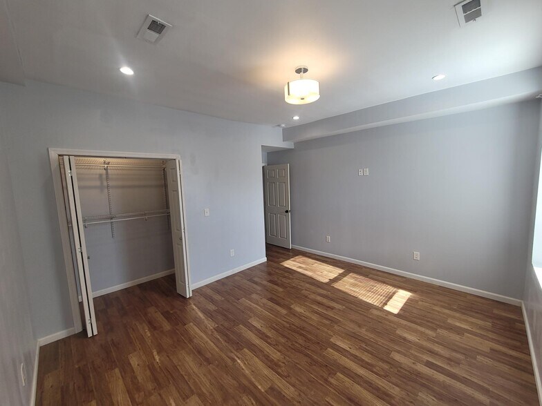 More Photos Of 2635 N Calvert St, Baltimore Apartments For Sale