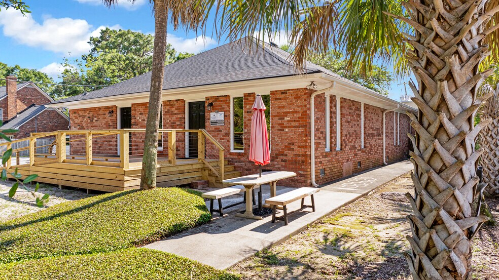 More Photos Of 924 Tall Pine Rd, Mount Pleasant Medical For Sale