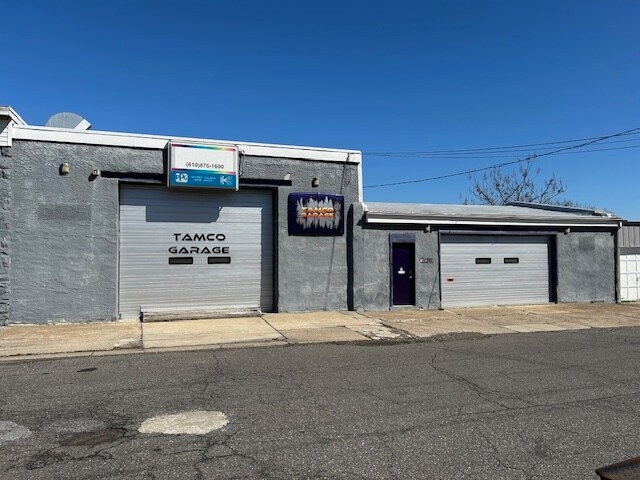 More Photos Of 1129 Ridley Ave, Chester Warehouse For Sale