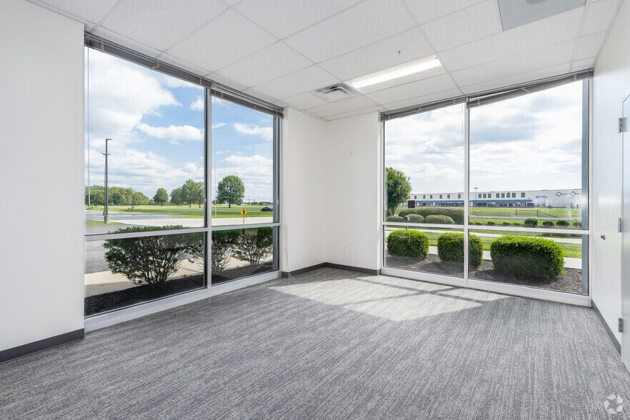 More Photos Of 610 Chelsea Rd, Aberdeen Warehouse For Lease