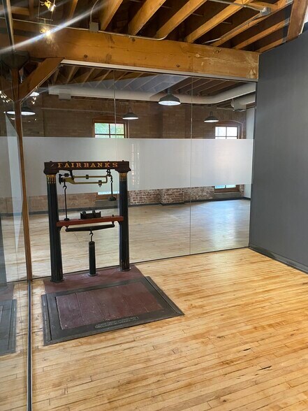 More Photos Of 324 S 400 W, Salt Lake City Office Residential For Lease