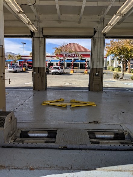 More Photos Of 202 E Palmdale Blvd, Palmdale Auto Repair For Lease