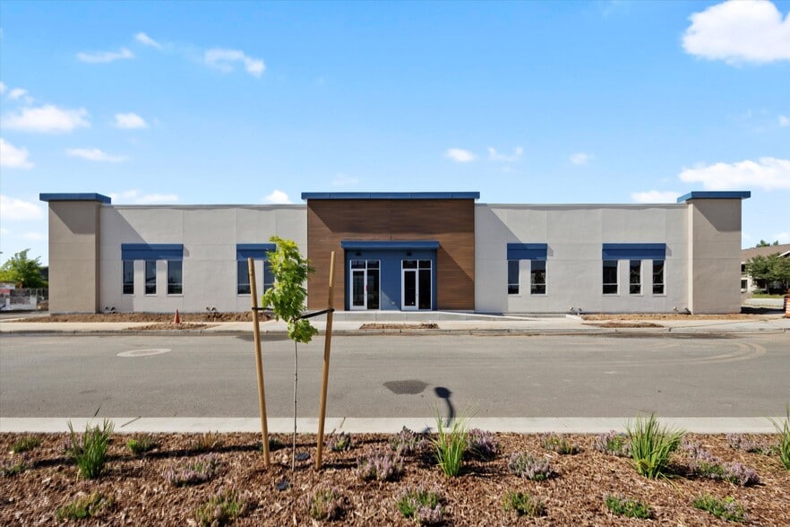 Primary Photo Of 2476 Builders Pl, Chico Office For Lease