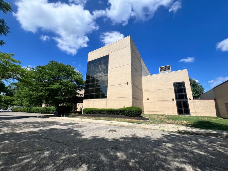 More Photos Of 301 Cuthbert Blvd, Cherry Hill Warehouse For Sale