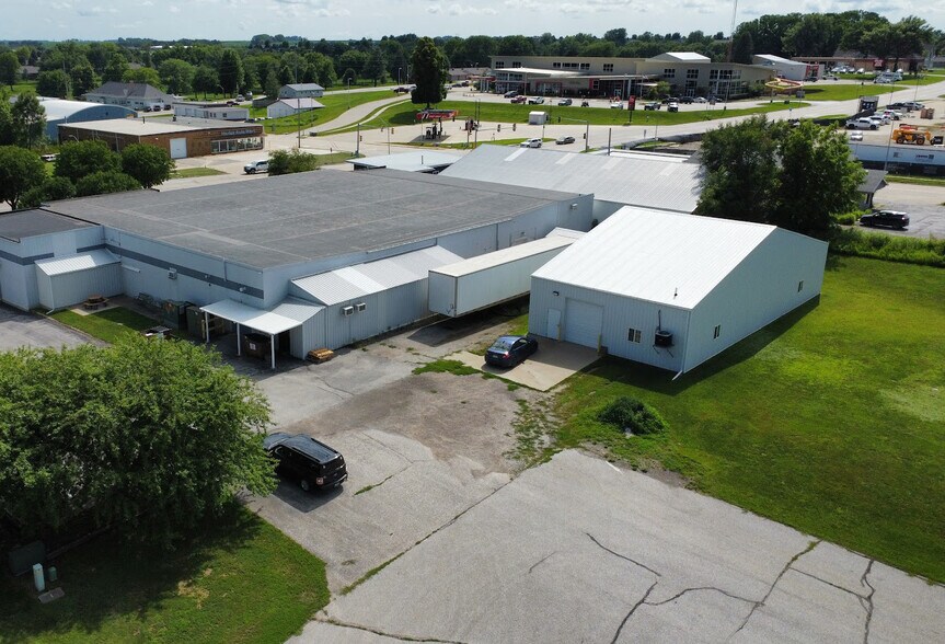 More Photos Of 1112 Chatburn Ave, Harlan Industrial For Sale