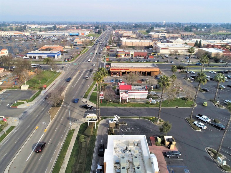 More Photos Of 2310 W Cleveland Ave, Madera Fast Food For Sale