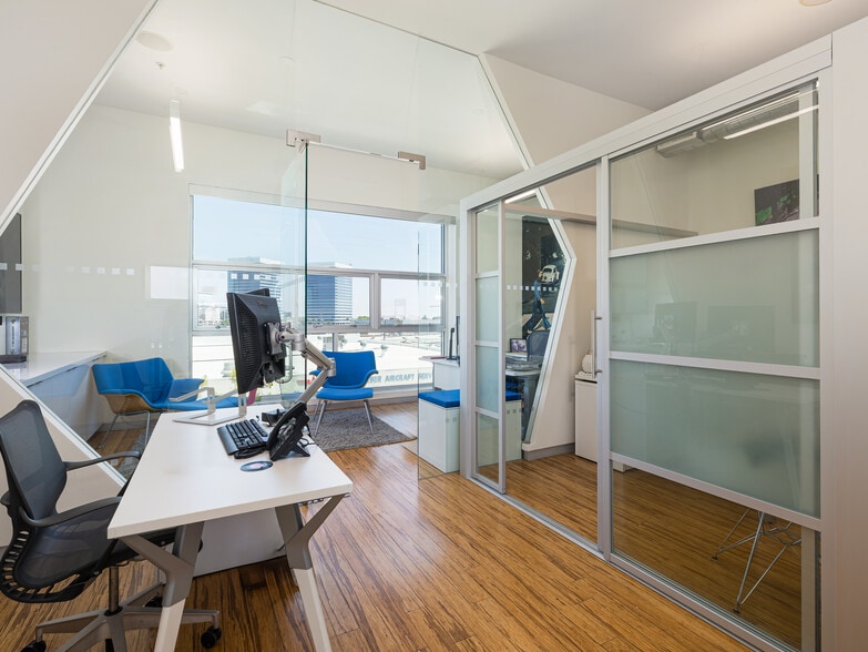 More Photos Of 215-237 California St, El Segundo Loft Creative Space For Lease