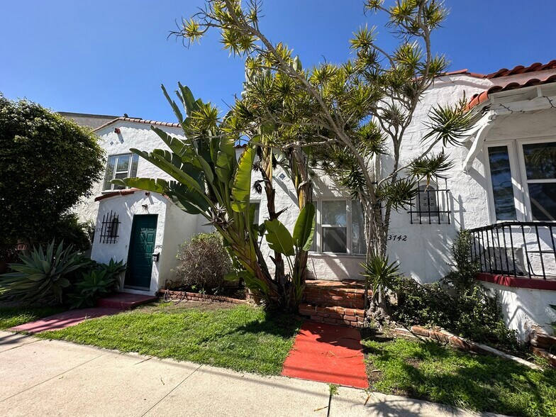 More Photos Of 3738-3746 Florida St, San Diego Apartments For Sale