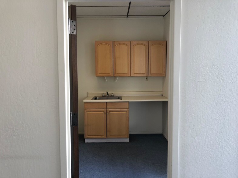 More Photos Of 841 Blossom Hill Rd, San Jose Medical For Lease