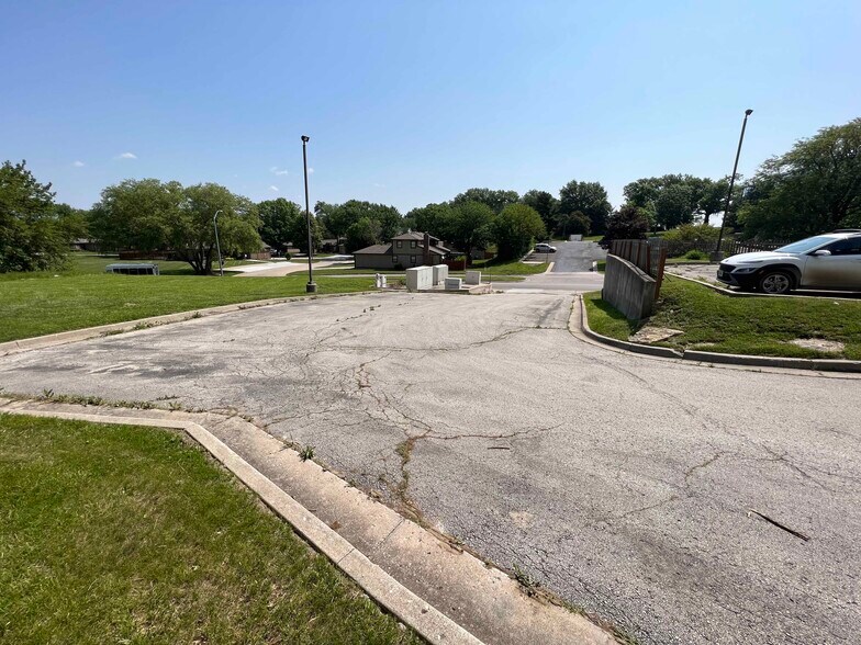 More Photos Of 4229 Frederick Ave, Saint Joseph Restaurant For Sale