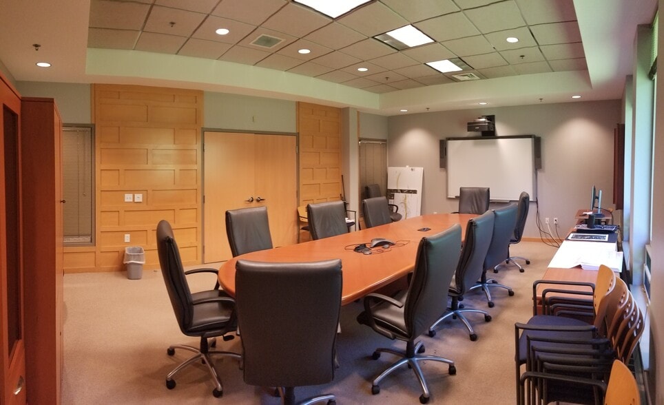 More Photos Of 64 Avenue Of Industry, Waterbury Warehouse For Sale