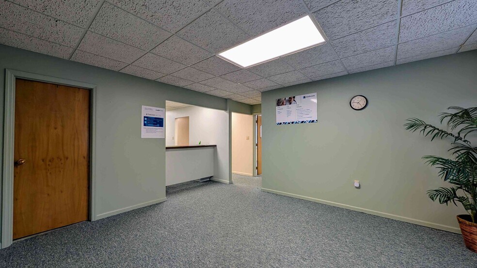 More Photos Of 2227 Chapline St, Wheeling Office For Lease