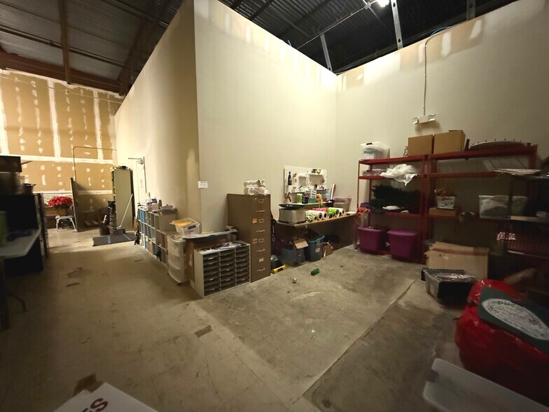 More Photos Of 1901 Mason Ave, Daytona Beach Office For Sale