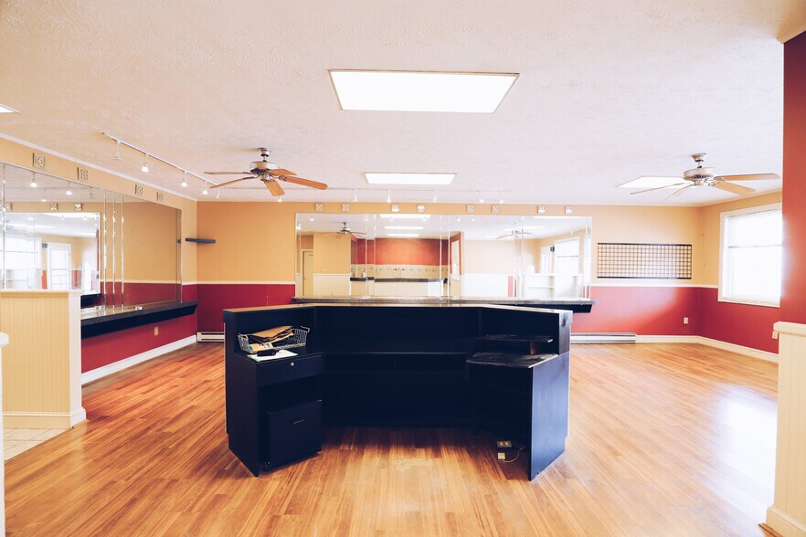 More Photos Of 410 W Falmouth Hwy, Falmouth Apartments For Lease