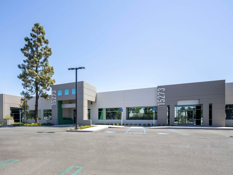 More Photos Of 15295 Alton Pky, Irvine Unknown For Lease