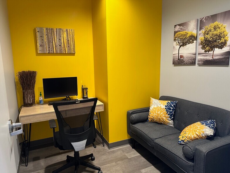 More Photos Of 1552 W Fullerton Ave, Chicago Apartments For Sale