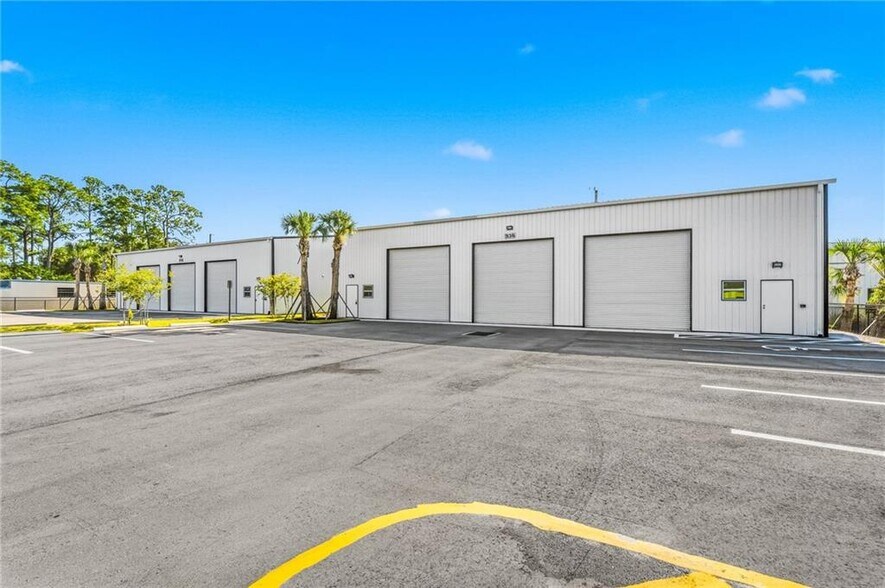 More Photos Of 936 19th Avenue ave, Vero Beach Industrial For Sale