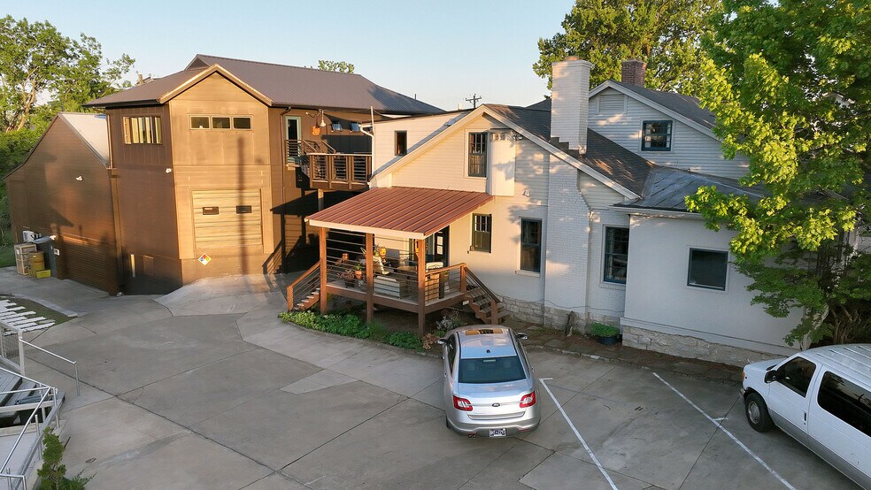 More Photos Of 2606 Westwood Dr, Nashville Flex For Sale