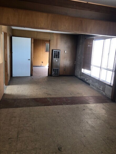 More Photos Of 430 Walker St, Watsonville Service For Lease