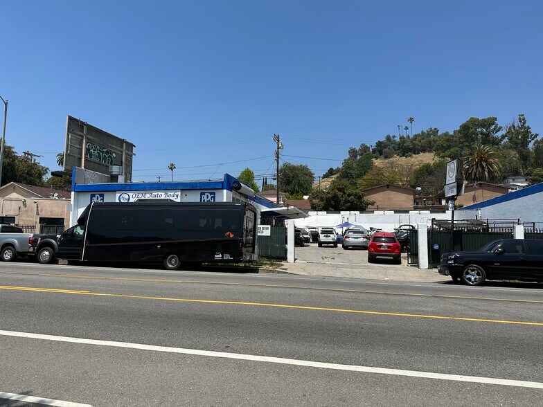 More Photos Of 5269 Alhambra Ave, Los Angeles Auto Repair For Sale