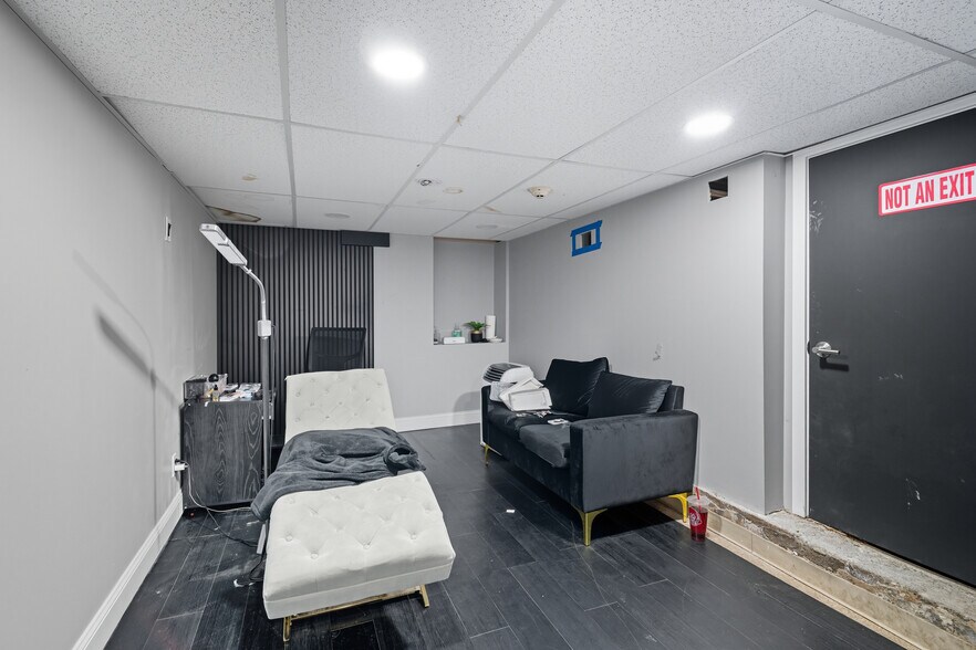 More Photos Of 1043-1045 Charles St, Providence Storefront Retail Residential For Sale