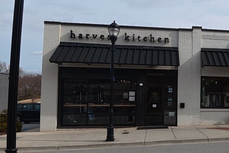 More Photos Of 112 Cannon St, Greer Storefront For Lease