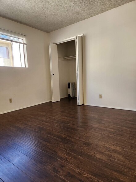 More Photos Of 932 S Gramercy Pl, Los Angeles Apartments For Sale