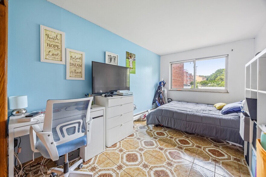 More Photos Of 7521 Caldwell Ave, Middle Village Multifamily For Sale
