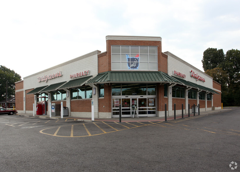 Primary Photo Of 2471 Jackson Ave, Memphis Drugstore For Lease