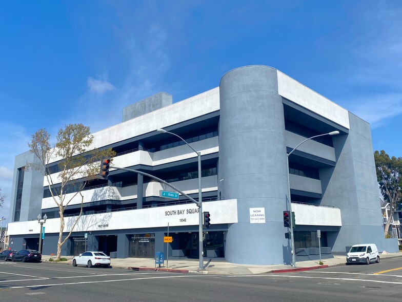 Primary Photo Of 15342 Hawthorne Blvd, Lawndale Medical For Lease