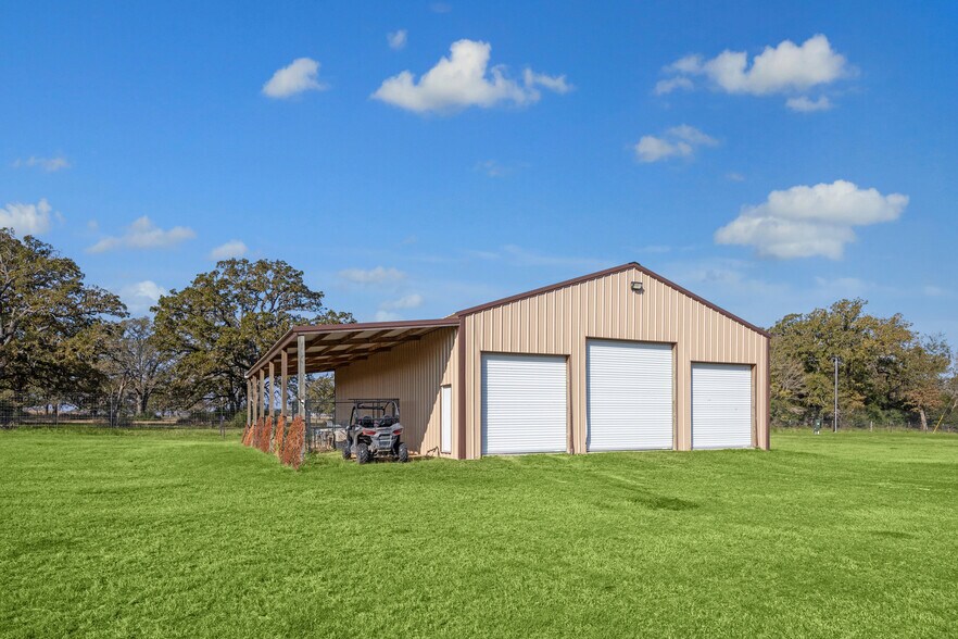 More Photos Of 4835 FM 1452 W, Madisonville Land For Sale