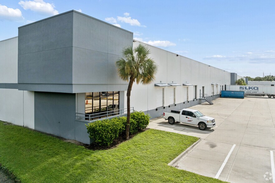 Primary Photo Of 9862-9876 Currie Davis Dr, Tampa Unknown For Lease