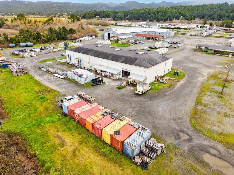 More Photos Of 4051-4061 N Highway 101, Eureka Warehouse For Sale