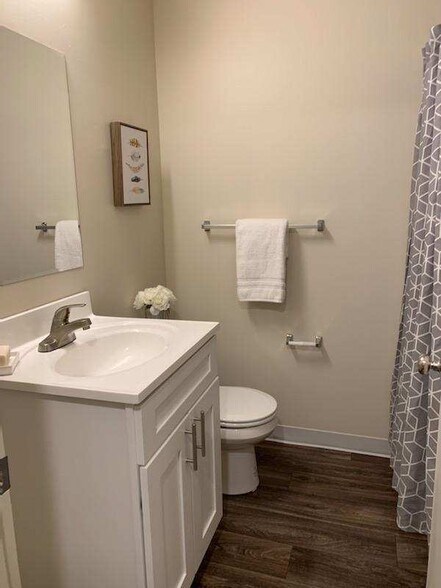 More Photos Of 1121 Stainback St, Petersburg Apartments For Sale