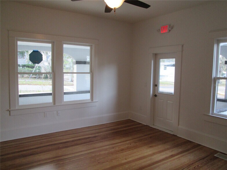 More Photos Of 128 Orange Ave, Leesburg Office Residential For Lease