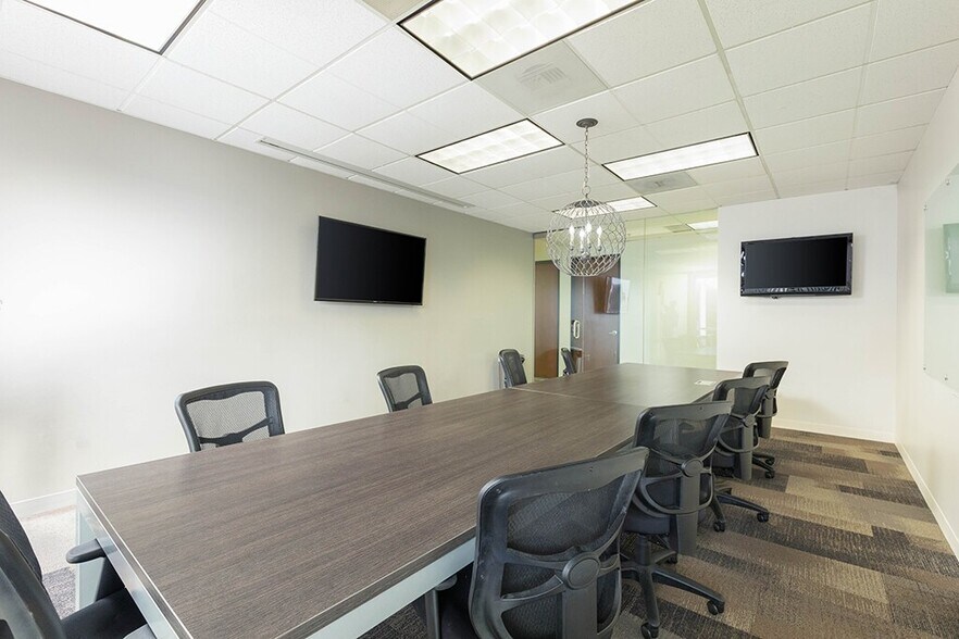 More Photos Of 15615 Alton Pky, Irvine Coworking Space