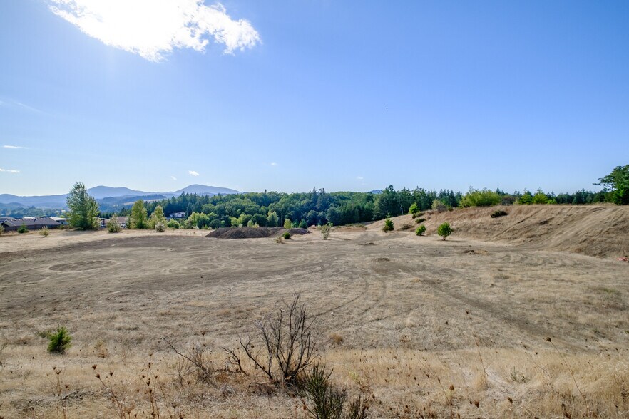 More Photos Of 609 Coastal View Dr, Philomath Land For Sale