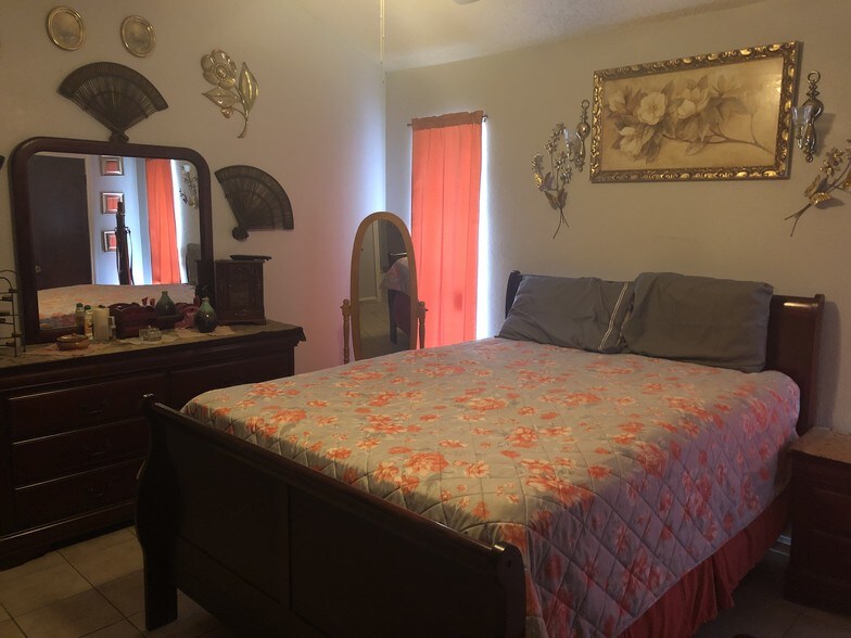 More Photos Of 1020 Jackson Keller Rd, San Antonio Apartments For Sale