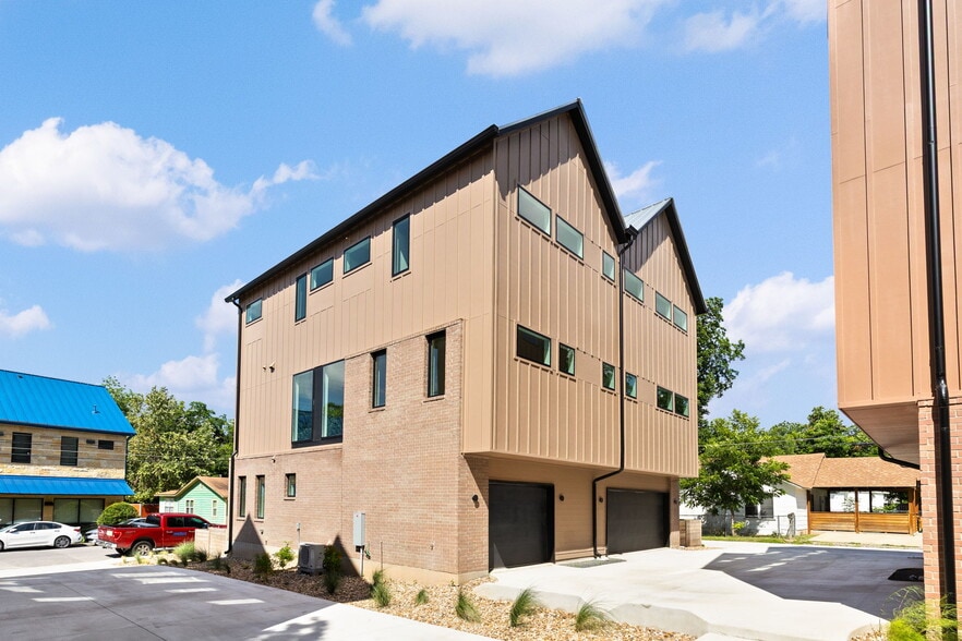 More Photos Of 3528 Gonzales st, Austin Land For Sale