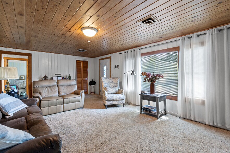 More Photos Of 3872 Brayton Mountain Rd, Graysville Skilled Nursing Facility For Sale