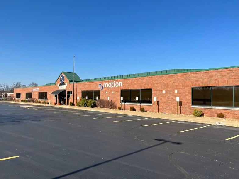 More Photos Of 2070 Little Hills Expy, Saint Charles Office For Sale